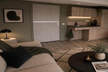 Studio Paulus Potterlaan in Musselkanaal, 20 tot 35 m², Overige regio's