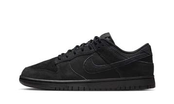 Nike Dunk Low SE Triple Black, Nieuw