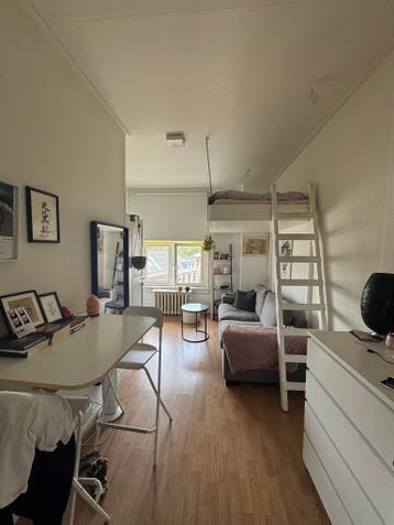 Te huur: Kamer Zijlweg in Overveen, Huizen en Kamers, Kamers te huur