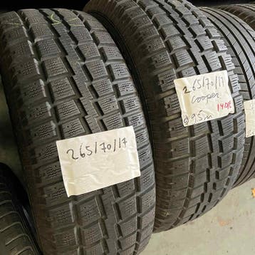 2 x Cooper 265-70-17 Winterbanden 9,5mm, Gebruikt, 265 mm, 17 inch, Band(en)