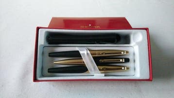 Sheaffer Intrigue Matte Black&Satin Gold set Ballpoint +, Nieuw