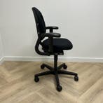Outlet / Refurbished Ahrend 220 ergonomische bureustoel,, Zwart, Nieuw, Ophalen of Verzenden, Bureaustoel