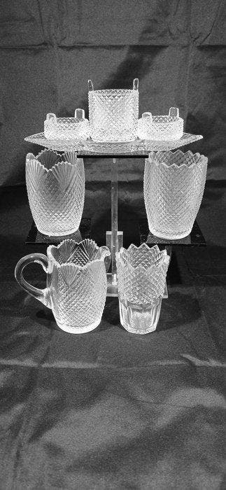 French crystal night service set diamants bevels pattern -, Antiek en Kunst, Curiosa en Brocante