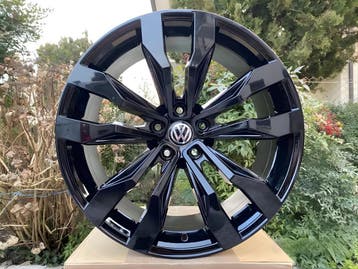 19 / 20 / 21 inch VW Suzuka look velgen Tiguan Passat T-Roc, Ophalen of Verzenden, Nieuw, 20 inch, Velg(en)