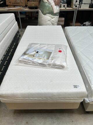 Boxpring met matras Magnitude, Nieuw