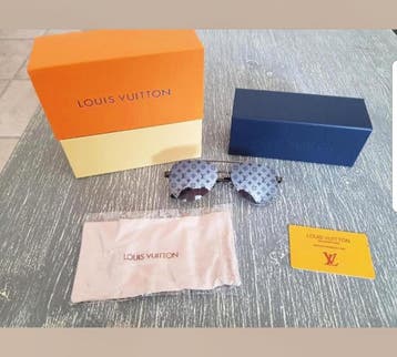 Louis Vuitton Zonnebril, Ophalen of Verzenden, Nieuw, Overige kleuren, Zonnebril