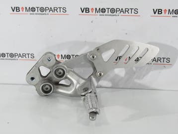 Suzuki GSX-R 750 Voetsteun links voor, Motoren, Ophalen of Verzenden, Nieuw