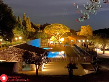 Prachtige 4 sterren camping Côte dAzur, St.Tropez, Stranden, Bemiddelingsbureau, Huisdier toegestaan, 2 slaapkamers, Provence en Côte d'Azur
