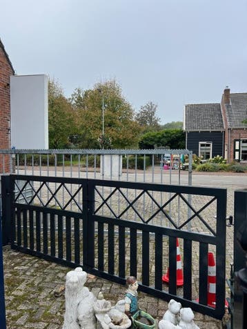 Zware Lamellen Inrijpoort 360 cm breed. Nu Slechts € 2768,60, Staal, Nieuw, Ophalen of Verzenden, 200 cm of meer