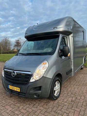 Uniek! Opel paardenwagen uit 2017 met maar 27.000KM!, Dieren en Toebehoren, Ophalen, Zo goed als nieuw, Aluminium, 2-paards trailer