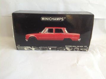 Minichamps 1:18 - Modelauto - Alfa Romeo Giulia 1300 Super, Nieuw