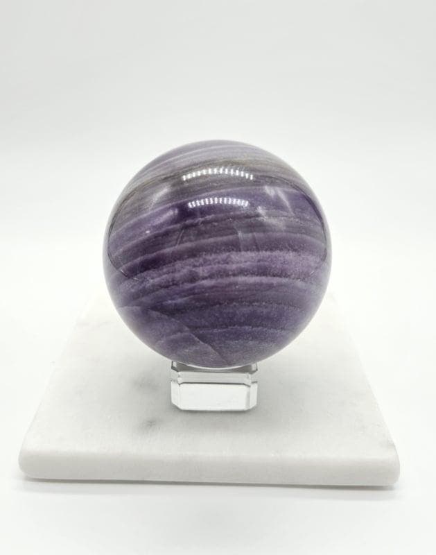 Zijde fluoriet bol / Silk fluoriet (zie filmpje), Verzamelen, Mineralen en Fossielen, Ophalen of Verzenden