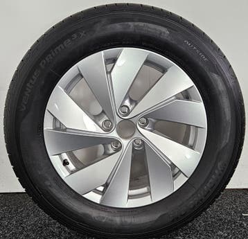 Zomerset | 17 inch Bari | Tiguan | Volkswagen | Demo, Auto-onderdelen, Banden en Velgen, 215 mm, Banden en Velgen, Nieuw, 17 inch