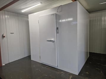 Koelcel 240 x 210 x 241 cm, Nieuw in verpakking, Koelen en Vriezen
