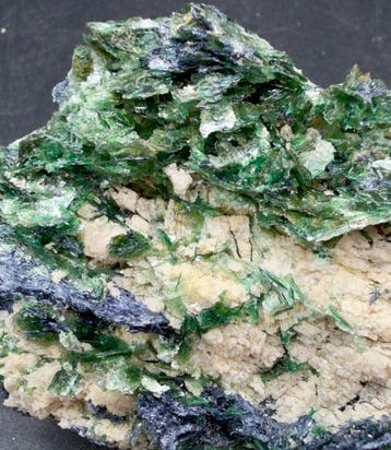 glaucofaan Ruw- 756 g - (3)