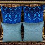 VERSACE-New set- Two cushions in a set of four -Beperkte
