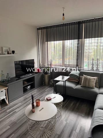 Woningruil - Roeselarestraat 143 - 3 kamers, Huizen en Kamers, Noord-Brabant