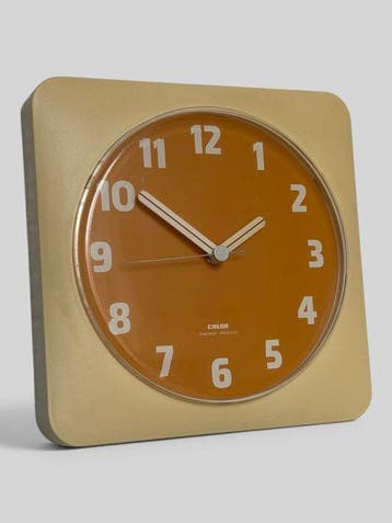 Wandklok - Calor 34.07 – Space Age Tuning Fork Wall Clock –