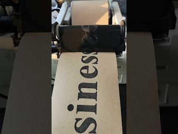 Bedrukt lint Creme met Mat Gouden opdruk 100 mm 80 cm, Ophalen of Verzenden, Nieuw