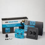 ION Industries LED Dimmer 2 x 200 Watt inclusief frontplaat, Ophalen of Verzenden, Nieuw