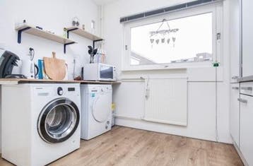 Te Huur Kamer Goeverneurlaan In Den Haag, Huizen en Kamers, Minder dan 20 m², Den Haag
