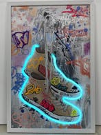 Neon Art Sneakers, Nieuw