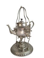 Theepot - fabrieks- en modelcodes: 7 H K 4 1 0 2, 1648 en de
