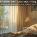 Het geluid is niet hard, maar altijd aanwezig., Nieuw, 200 cm of meer, 200 cm of meer
