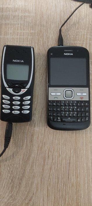 Nokia 8210 + 6101 - Mobiele telefoon (2), Nieuw