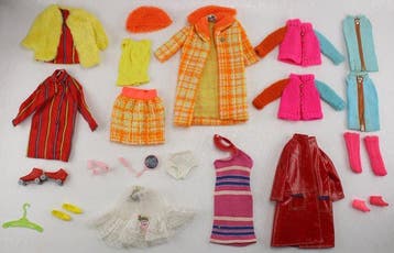 Mattel - Barbiepop Lot of Barbie / Frankie / Skipper /