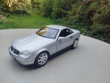 Norev 1:18 - Modelauto - Mercedes-Benz SLK uit 1996 - heel, Hobby en Vrije tijd, Nieuw