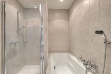 Te Huur 3 Kamer Appartement Gildemeestersplein In Arnhem, Gelderland, Direct bij eigenaar, Appartement, Arnhem