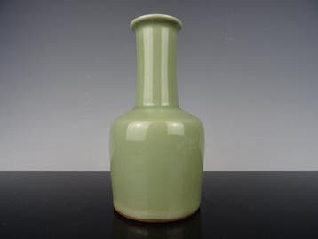 Vaas - Porselein - China - Ming Dynastie (1368-1644)