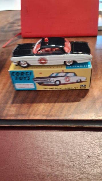 Corgi 1:43 - Modelauto - oldsmobile sheriff car - 237, Nieuw