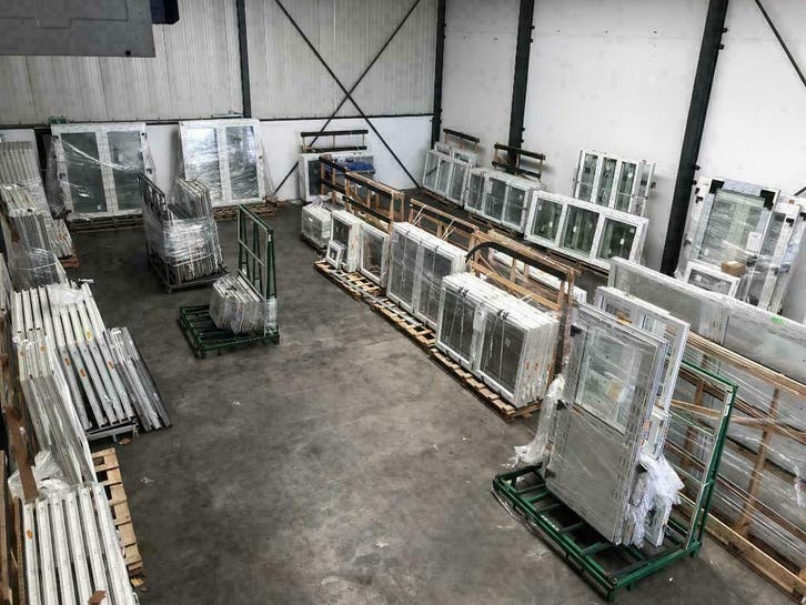 Nieuwe Kunststof Kozijnen Direct Leverbaar Uit Voorraad!, Doe-het-zelf en Verbouw, Kozijnen en Schuifpuien, Raamkozijn, Nieuw