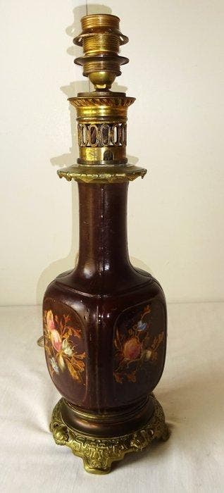 J I S - Tafellamp - Antieke Franse Petroleumlamp (olielamp)