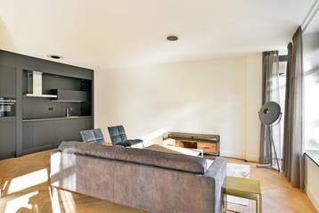 Te huur: Appartement Van Stolkweg in Den Haag, Den Haag, Appartement, Zuid-Holland