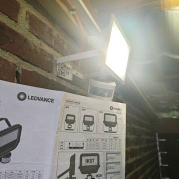 2x Buitenlamp met sensor, Tuin en Terras, Nieuw