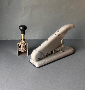Poststempel - Industrieel bureauset - Italië- 1960, Antiek en Kunst