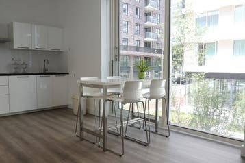 Te huur: Studio Rosy Wertheimstraat in Amsterdam, Noord-Holland, Amsterdam
