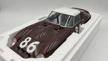 KK-Scale 1:12 - Modelauto - Ferrari 250 GTO N.86 1962 -, Nieuw