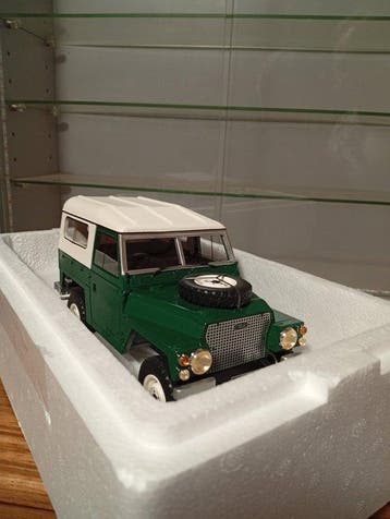 BoS-Models 1:18 - Modelauto - Land Rover Lightweight Series, Nieuw