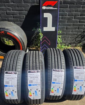 205/55r16 91V  DOT26  Nieuwe Banden Made in europe, Ophalen, 16 inch, Nieuw, 205 mm