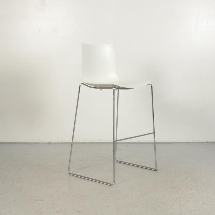 Design barkruk Arper Catifa 46 - Witgrijs, Huis en Inrichting, Bureaustoelen, Ophalen of Verzenden