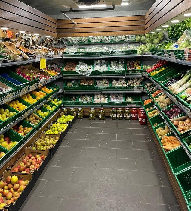 Groente stelling met 4 etages, spiegel en houten afwerking,, Zakelijke goederen, Kantoor en Winkelinrichting | Winkel en Inventaris