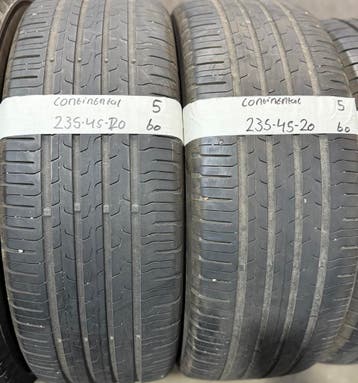 2x 235-45-20 Continental Zomer 2x 5mm €60 Per Band 235 45 20, Auto-onderdelen, Banden en Velgen, Ophalen, Gebruikt, 235 mm, Band(en)
