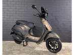 Veiling - Vespa sprint Custom Champagne Quartz BMW, Nieuw