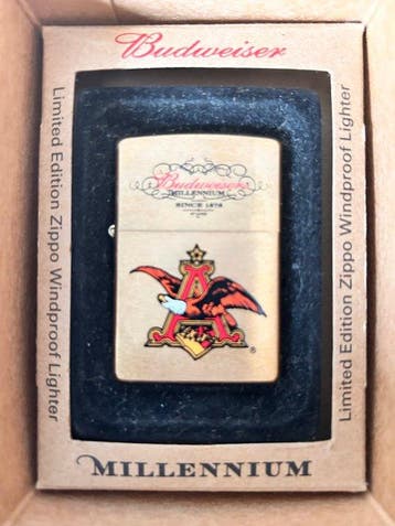 Zippo - C2000-Budweiser limited edition Millennium -, Verzamelen, Nieuw