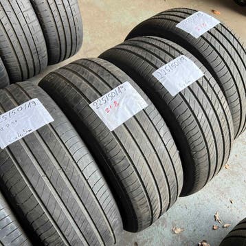 4 x Michelin 225-50-19 Zomerbanden 6mm, Auto-onderdelen, 19 inch, Gebruikt, Ophalen of Verzenden, Band(en)