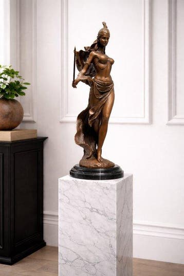 naar milo - sculptuur, Mythologisch beeld Griekse godin